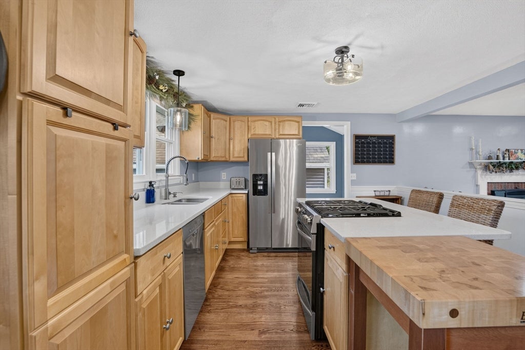 11 Haverhill Rd, Topsfield, MA, 11 Haverhill Rd, Topsfield, MA Photo #9
