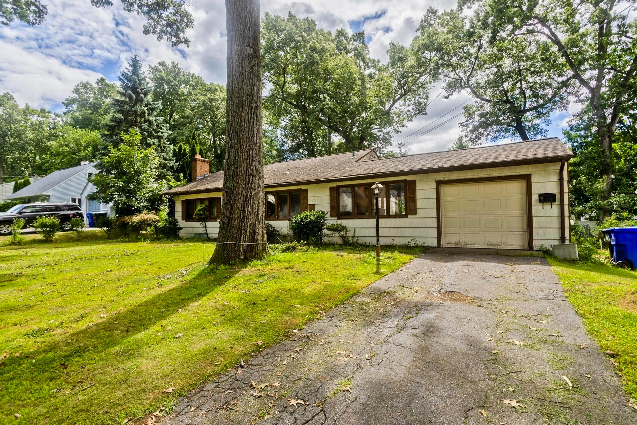 240 E Allen Ridge Rd, Springfield, MA, 240 E Allen Ridge Rd, Springfield, MA Photo #3