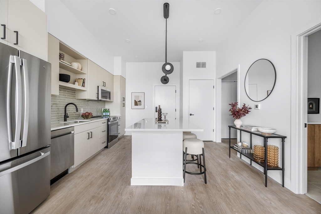 93 Bennington St #503, Revere, MA Photo #5