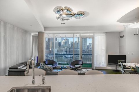 22 Liberty Dr 7M Boston MA 02210