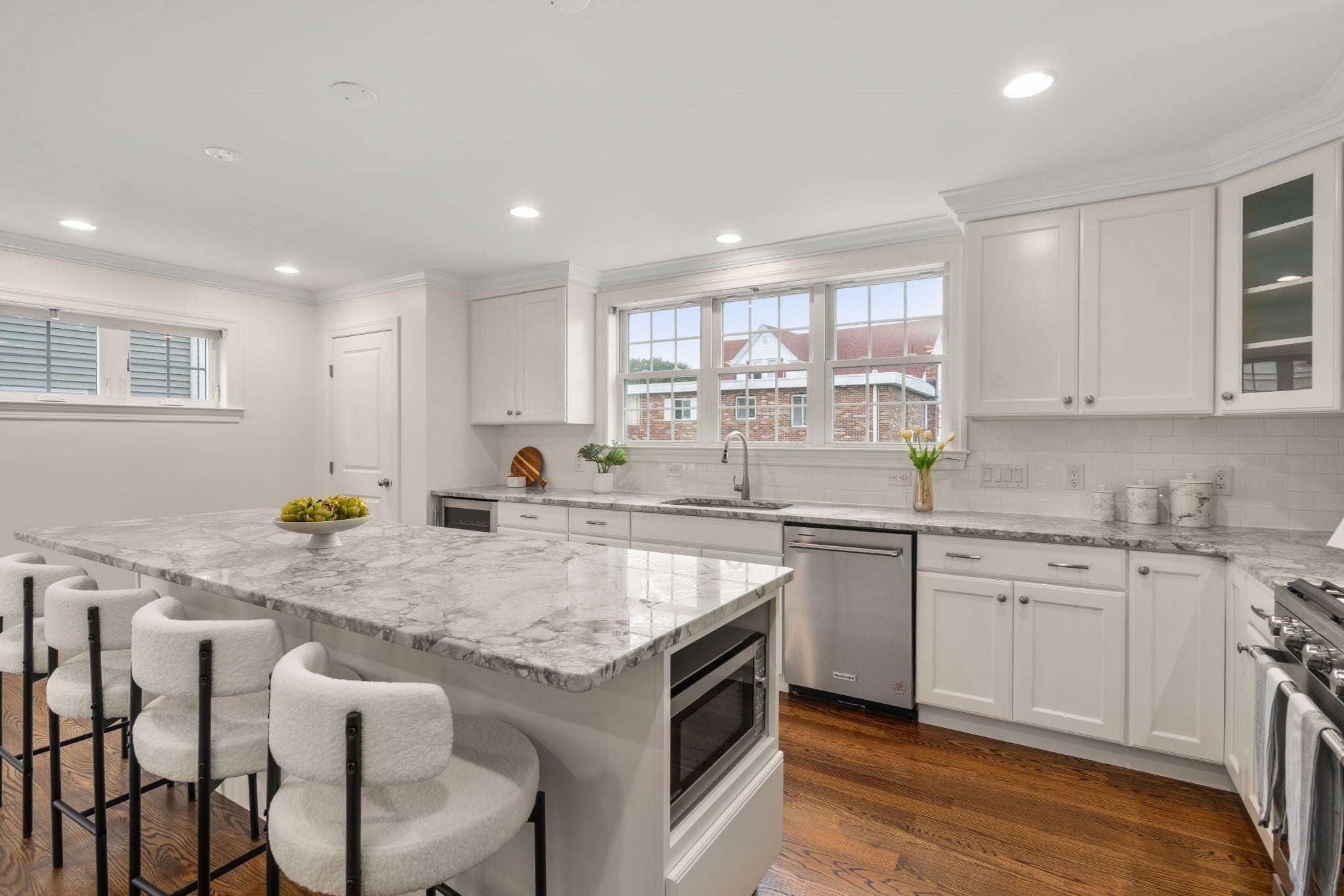 10 Gale St #1, Waltham, MA, 10 Gale St #1, Waltham, MA Photo #24