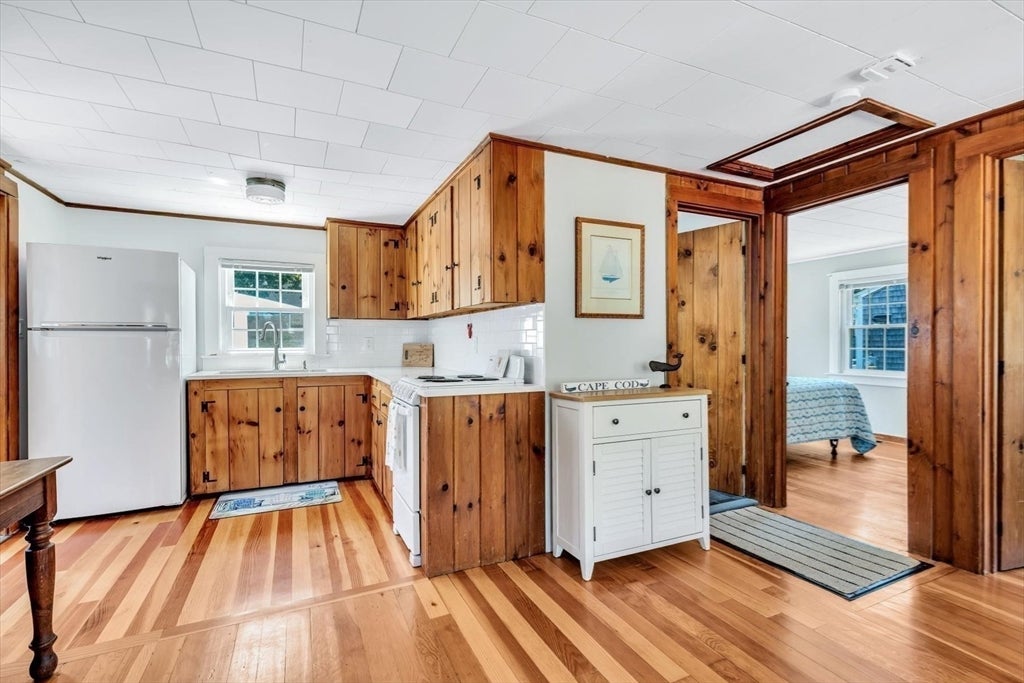 3 Danbury Street, Yarmouth, MA Photo #11