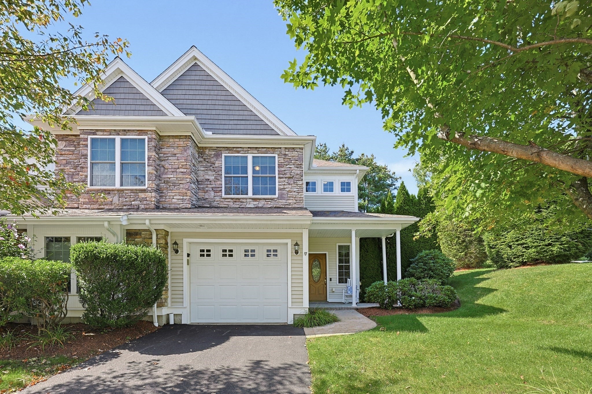 17 Hartland Way
