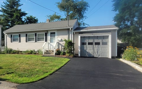 Photo of 33 Markham Cir, Ayer, MA 01432 (MLS # 73555429)