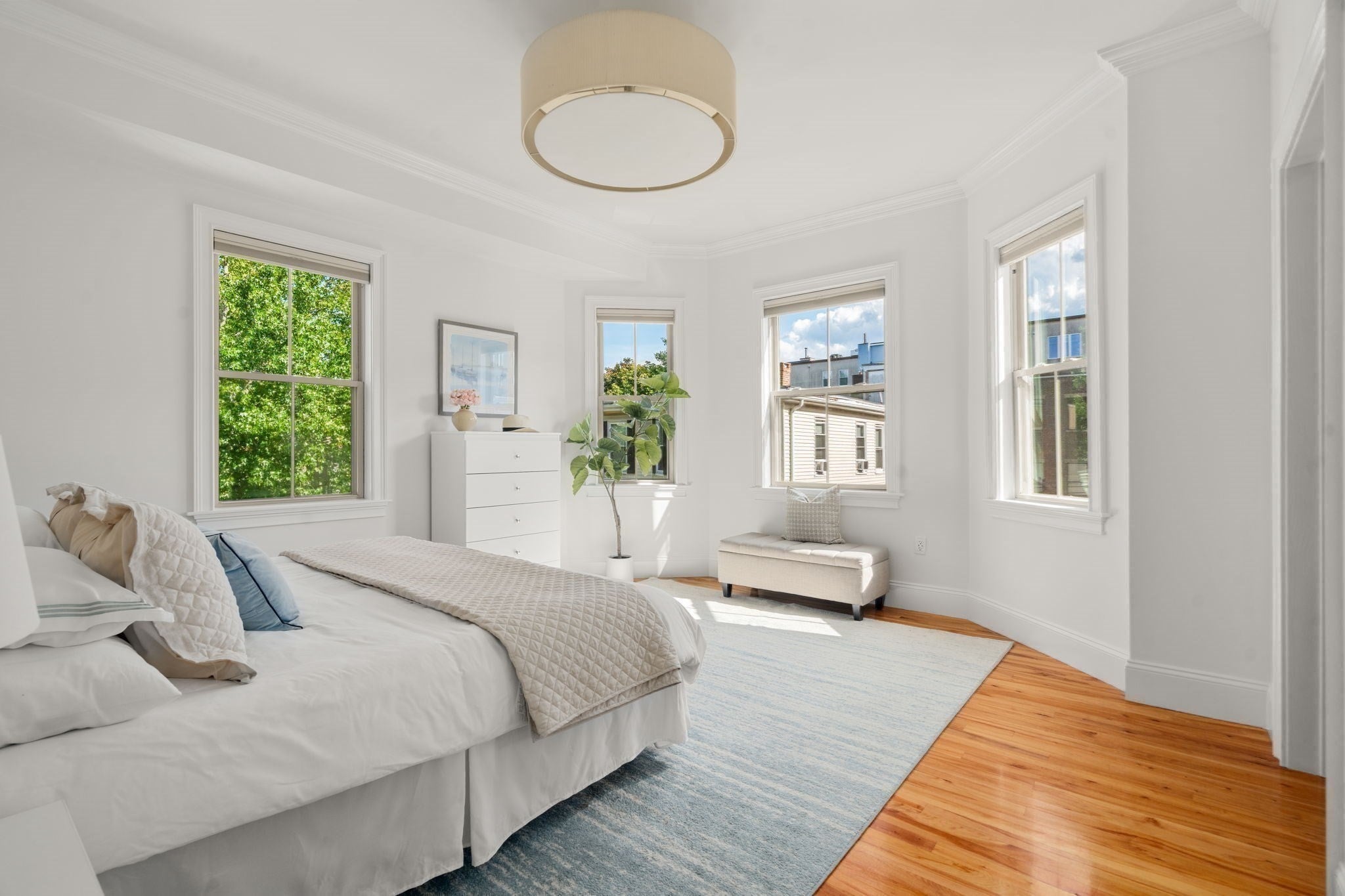 35 White Pl 3, Brookline MA 02445
