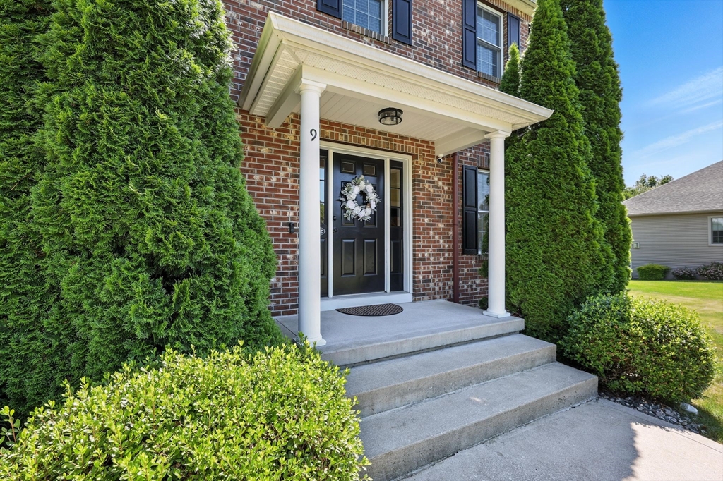 9 Abigail Lane