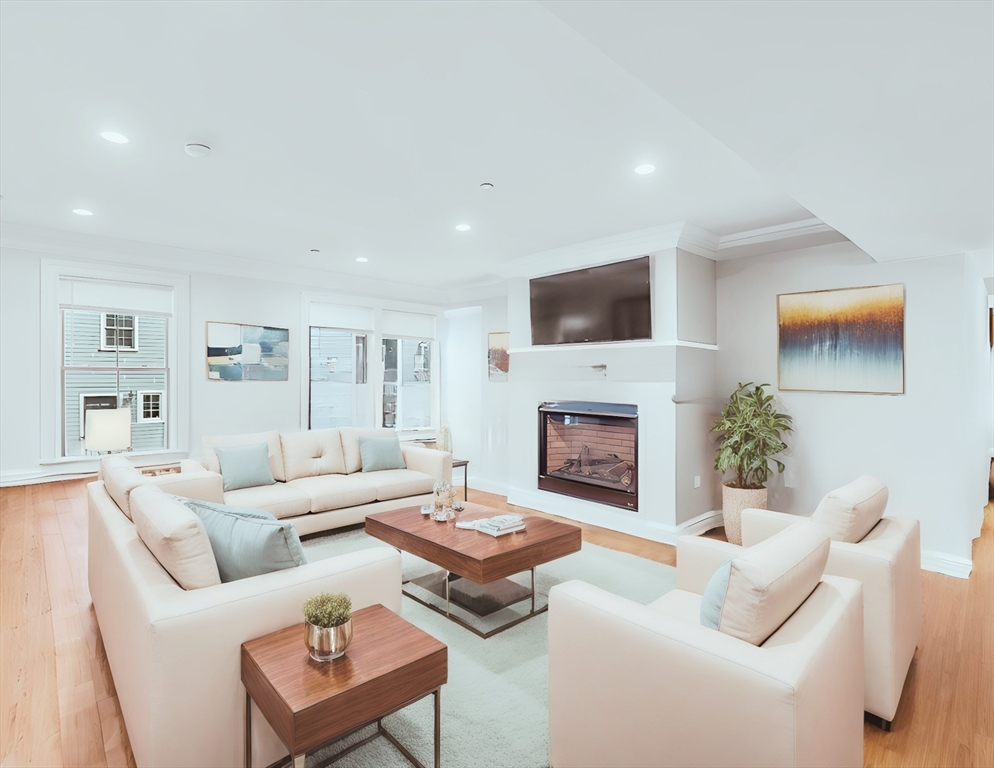 56 Belmont St 2