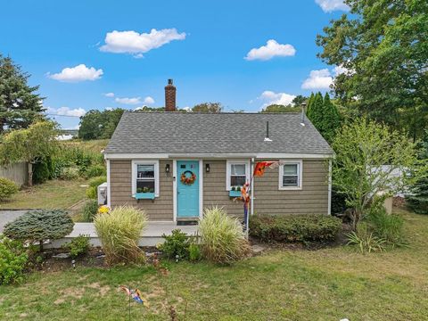 61 Leonard St. Wareham MA 02576