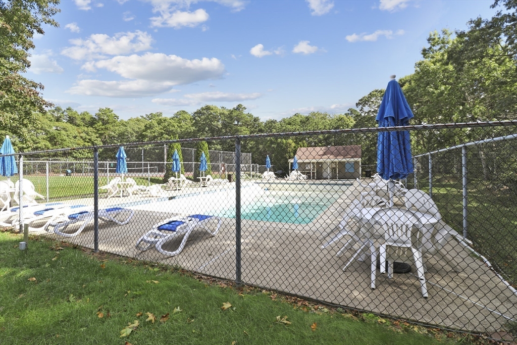 5 Thistle Circle 33B