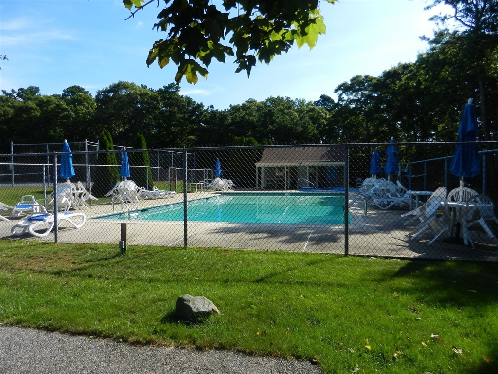 5 Thistle Circle 33B