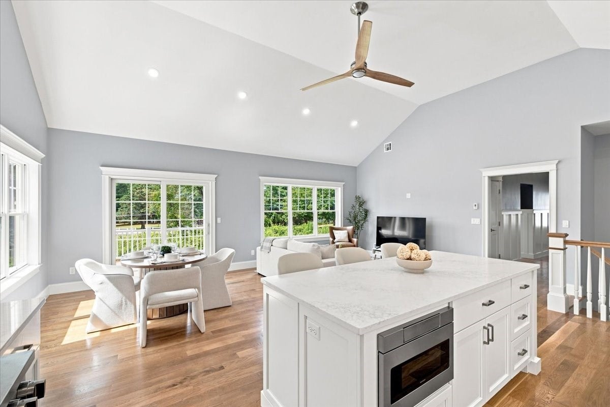 1549 Washington St #2, Walpole, MA, 1549 Washington St #2, Walpole, MA Photo #8