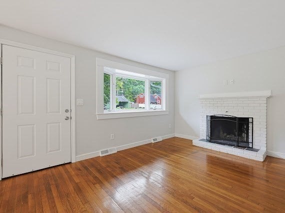 22 Poskus St, Stoughton, MA Photo #6