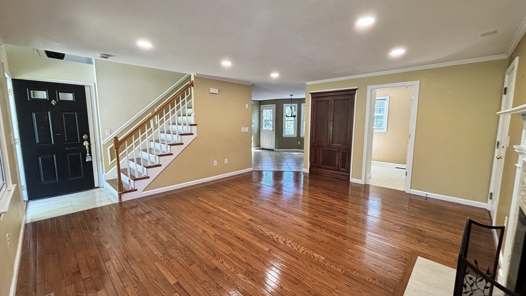 420 Central Street