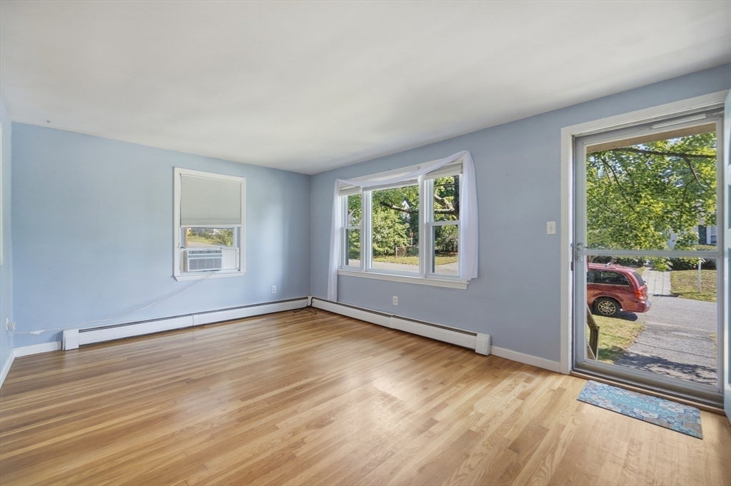 26 Sunset Rd