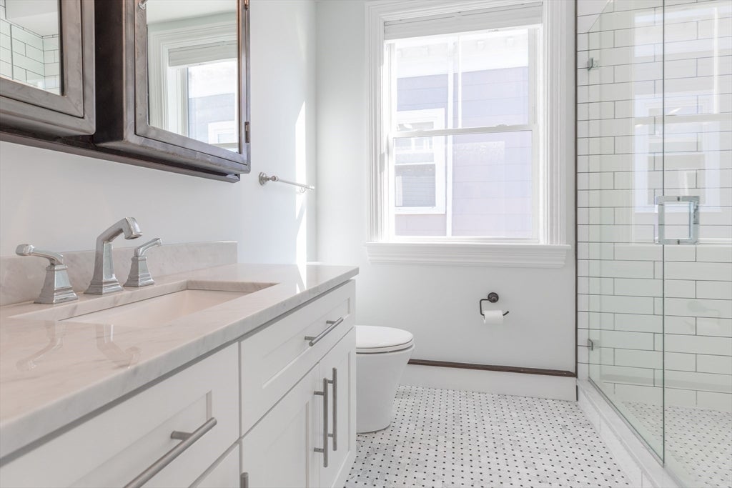 27 Howland St #2, Boston, MA, 27 Howland St #2, Boston, MA Photo #11
