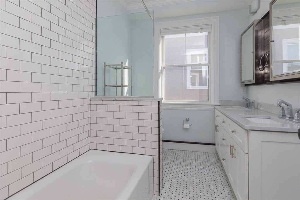 27 Howland St #2, Boston, MA, 27 Howland St #2, Boston, MA Photo #10