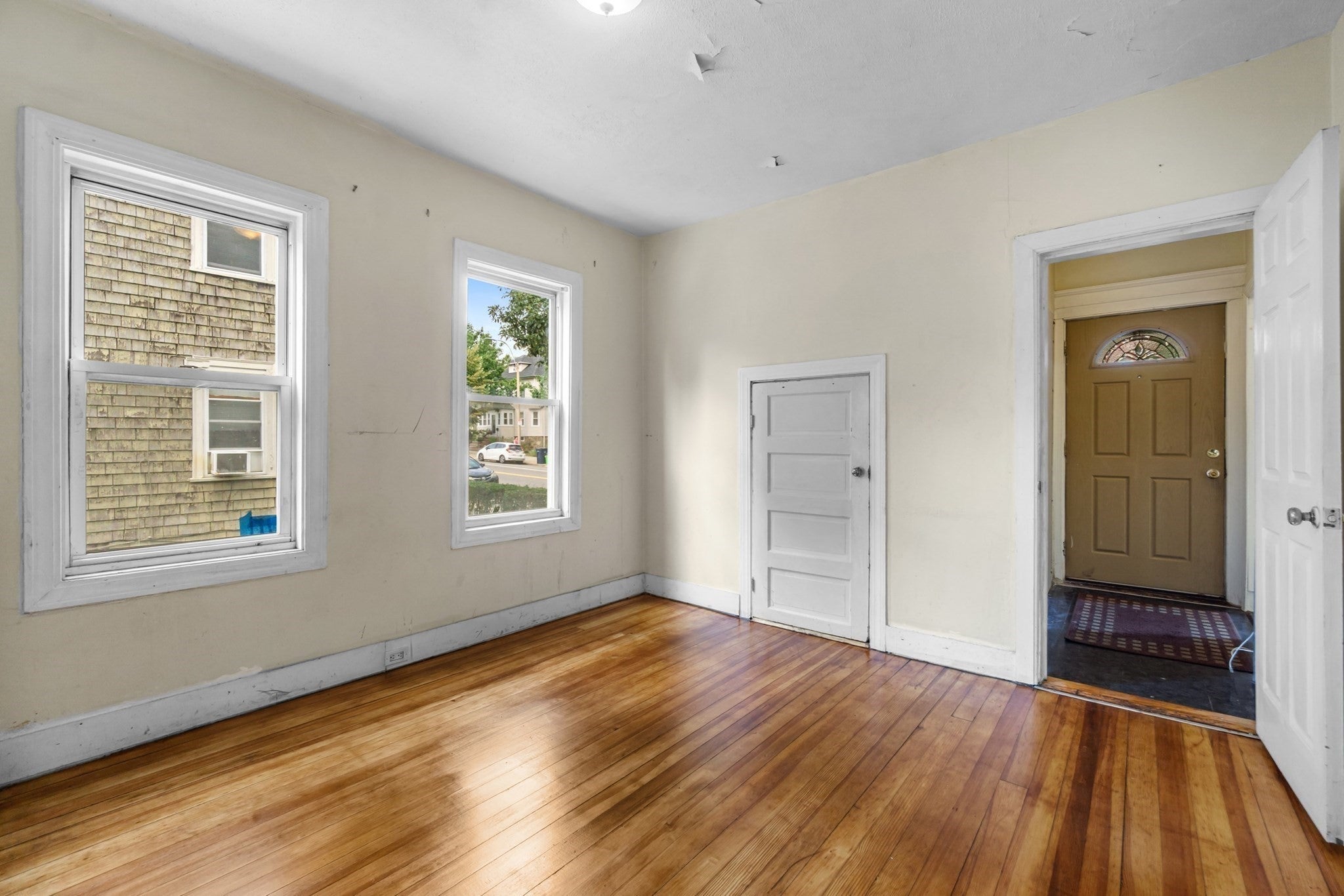 126 Belgrade Avenue #1, Boston, MA Photo #21