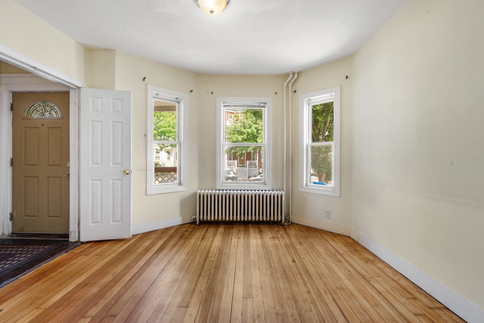 126 Belgrade Avenue #1, Boston, MA Photo #6