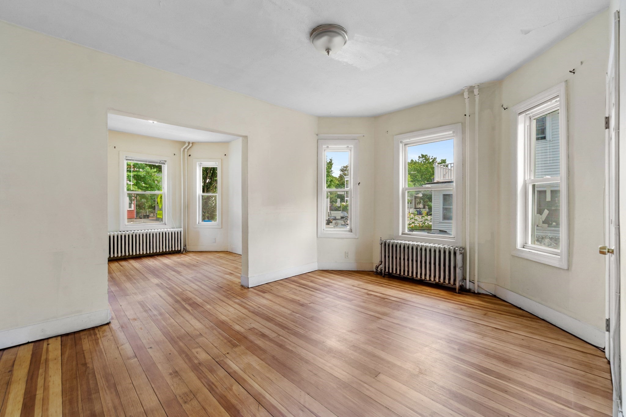126 Belgrade Avenue #1, Boston, MA Photo #11