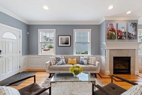 859 Adams St 859 Boston MA 02124