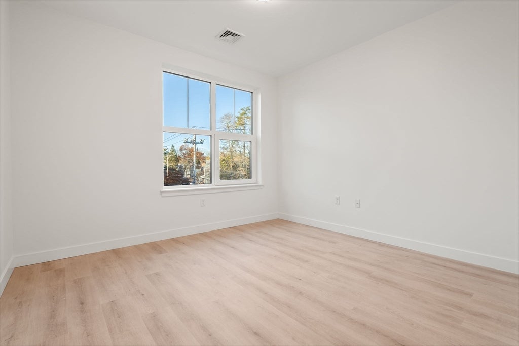 1151 Walnut ST #301, Newton, MA Photo #21