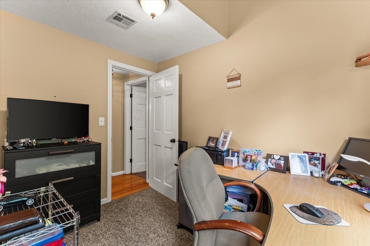 15 Eileen Rd, Norton, MA, 15 Eileen Rd, Norton, MA Photo #22