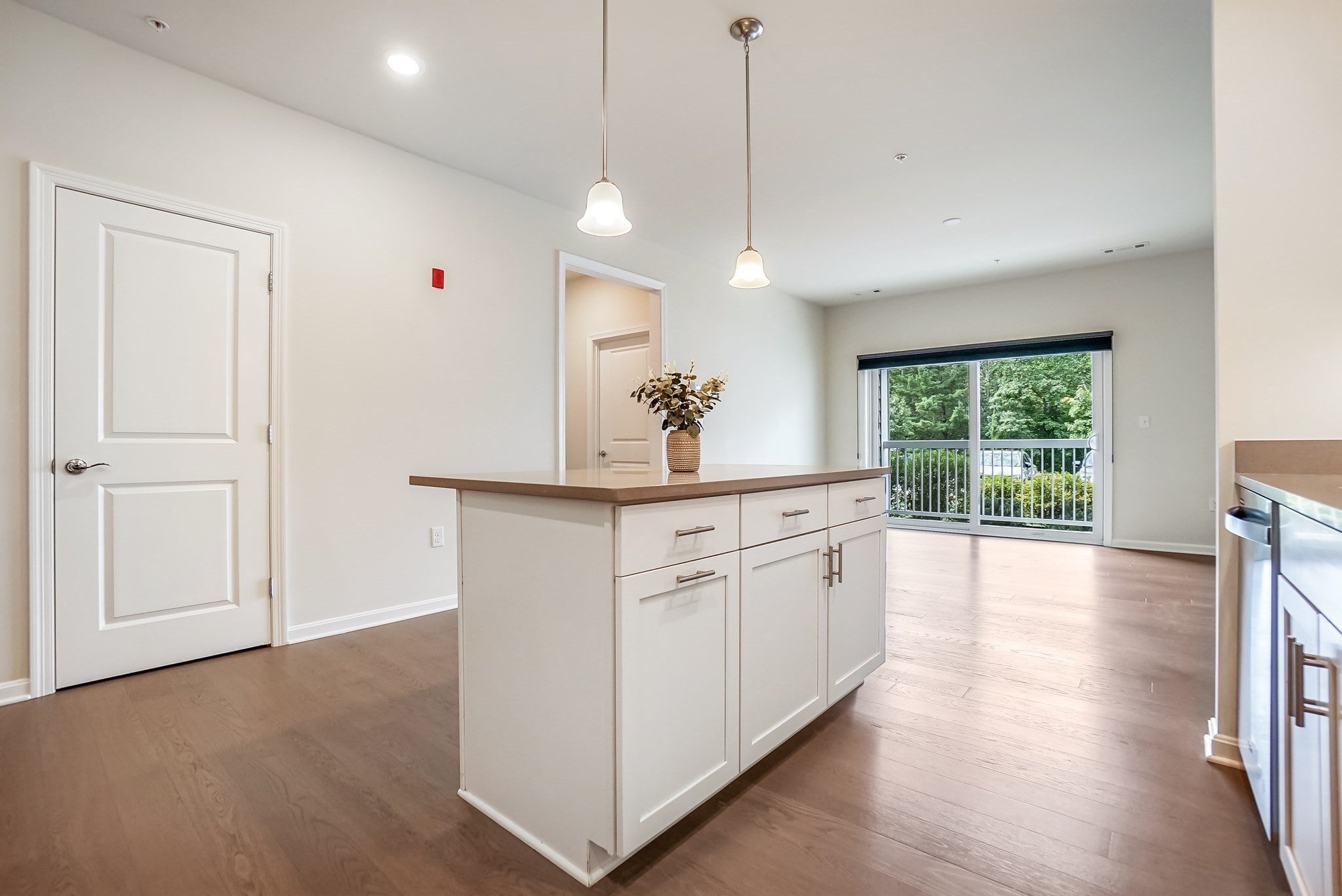 1102 Pennington Drive #1102, Walpole, MA, 1102 Pennington Drive #1102, Walpole, MA Photo #7