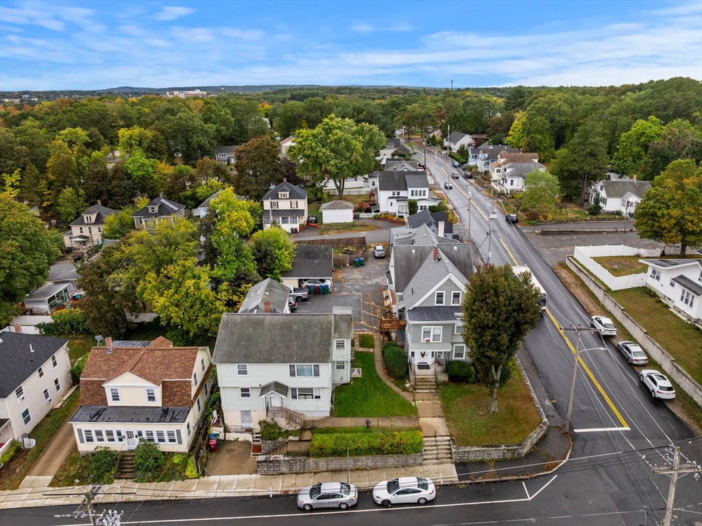 382 University Avenue