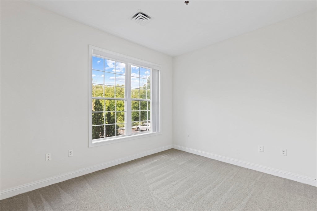 1481 Phillips Rd #1103, New Bedford, MA, 1481 Phillips Rd #1103, New Bedford, MA Photo #32
