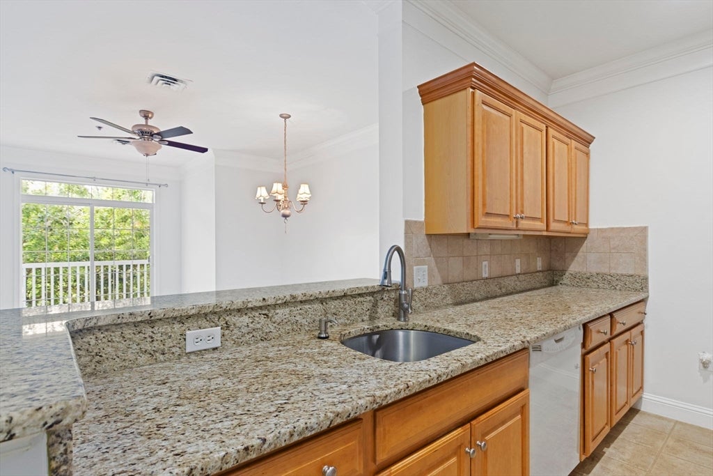 1481 Phillips Rd #1103, New Bedford, MA, 1481 Phillips Rd #1103, New Bedford, MA Photo #10