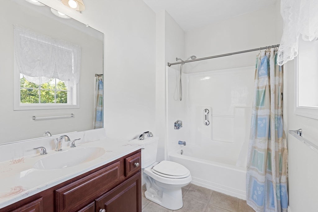 1481 Phillips Rd #1103, New Bedford, MA, 1481 Phillips Rd #1103, New Bedford, MA Photo #31