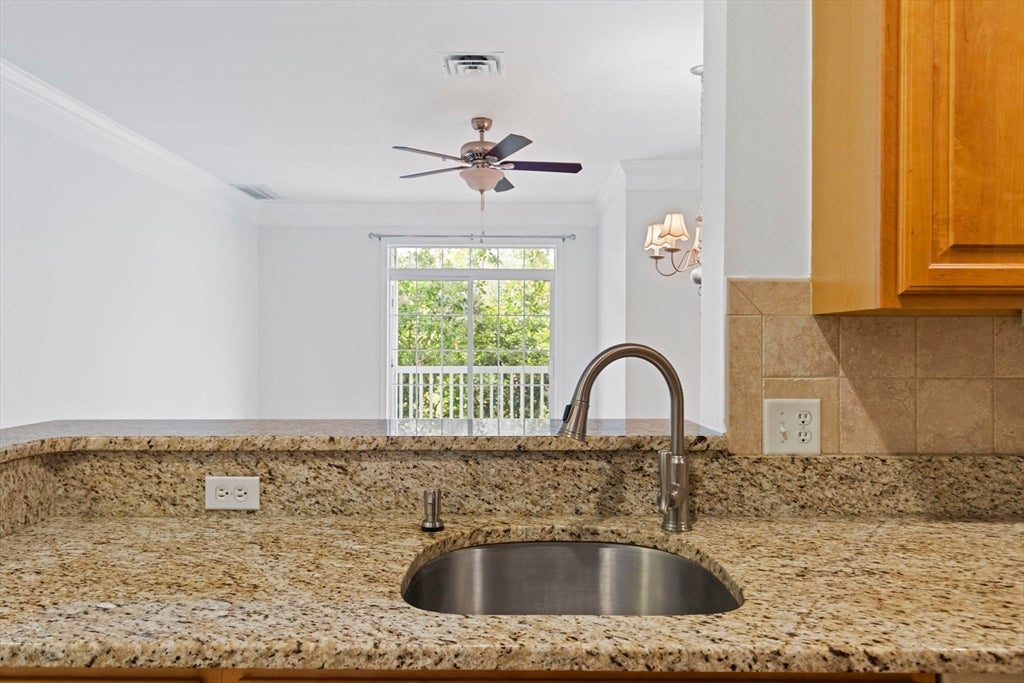 1481 Phillips Rd #1103, New Bedford, MA, 1481 Phillips Rd #1103, New Bedford, MA Photo #12