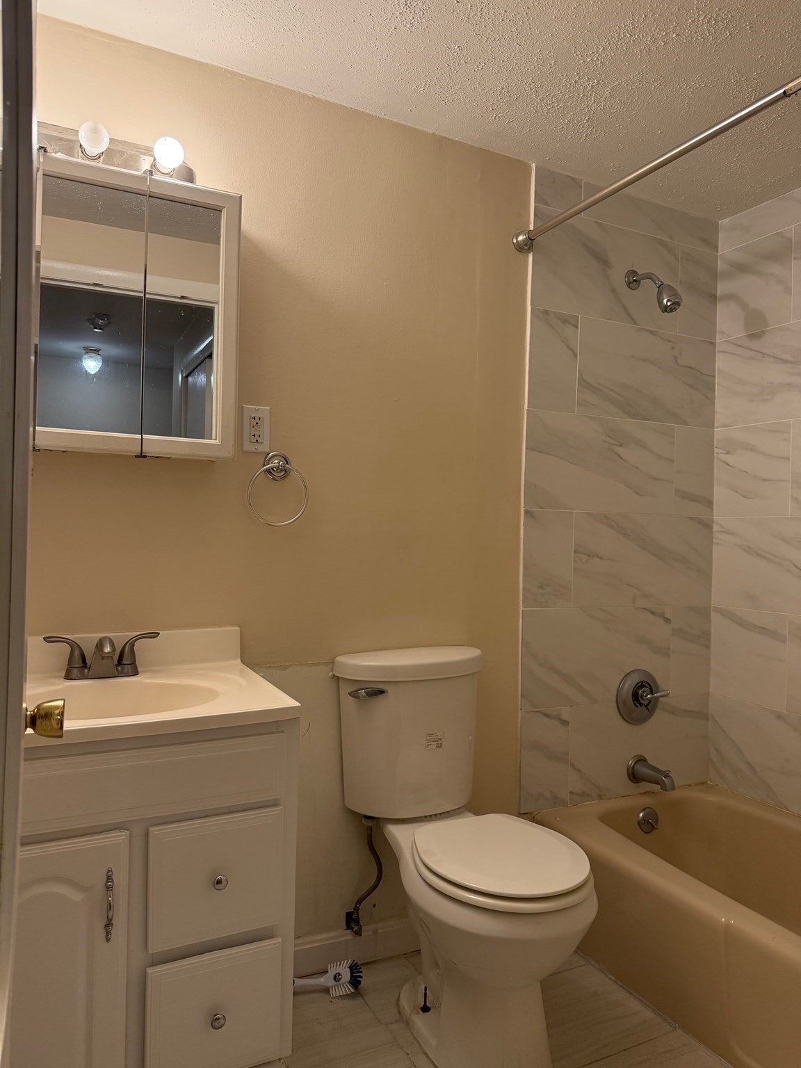 5 Patricia Drive #5, Tyngsborough, MA Photo #23