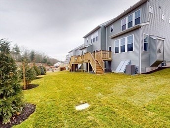 Sudbury, Massachusetts 01776, United States, 3 Bedrooms Bedrooms, ,3 BathroomsBathrooms,Residential,Active,152412