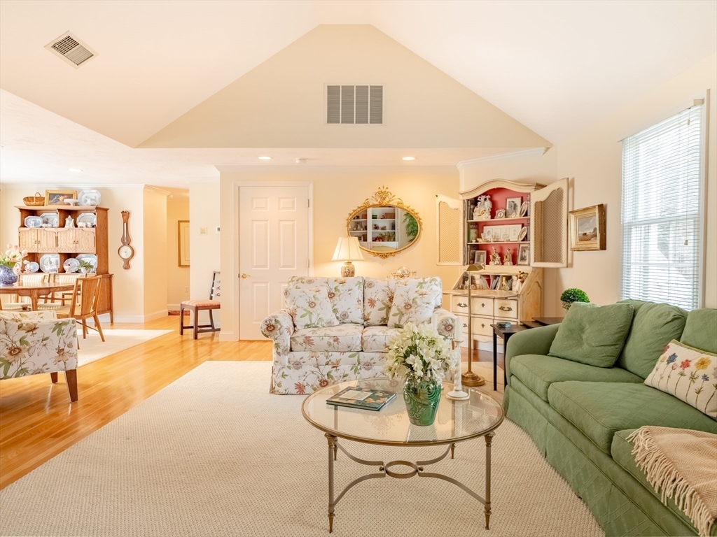 74 Tussock Brook Rd 74