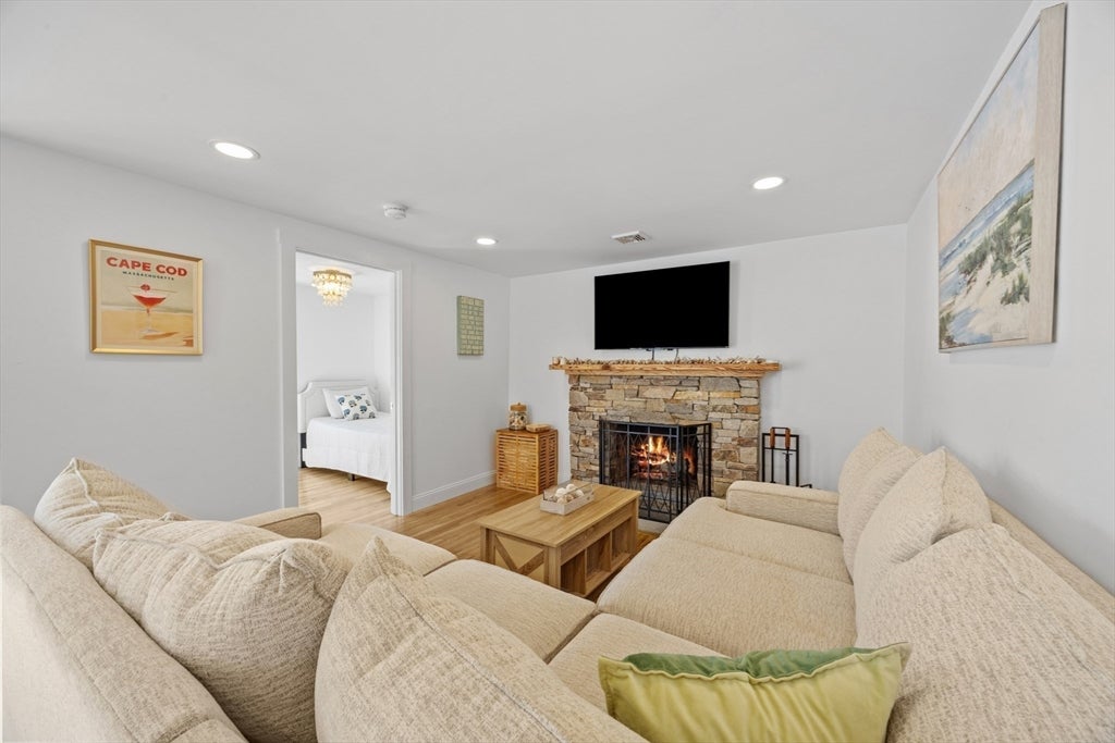 49 Freeman Ave, Sandwich, MA, 49 Freeman Ave, Sandwich, MA Photo #14