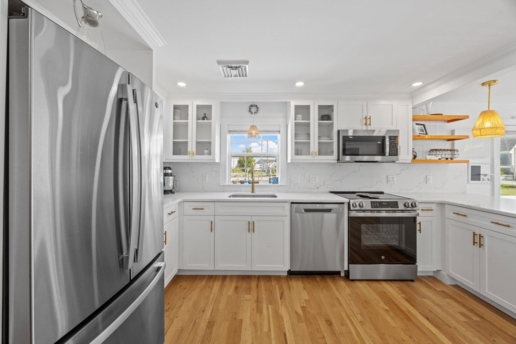 49 Freeman Ave, Sandwich, MA, 49 Freeman Ave, Sandwich, MA Photo #7