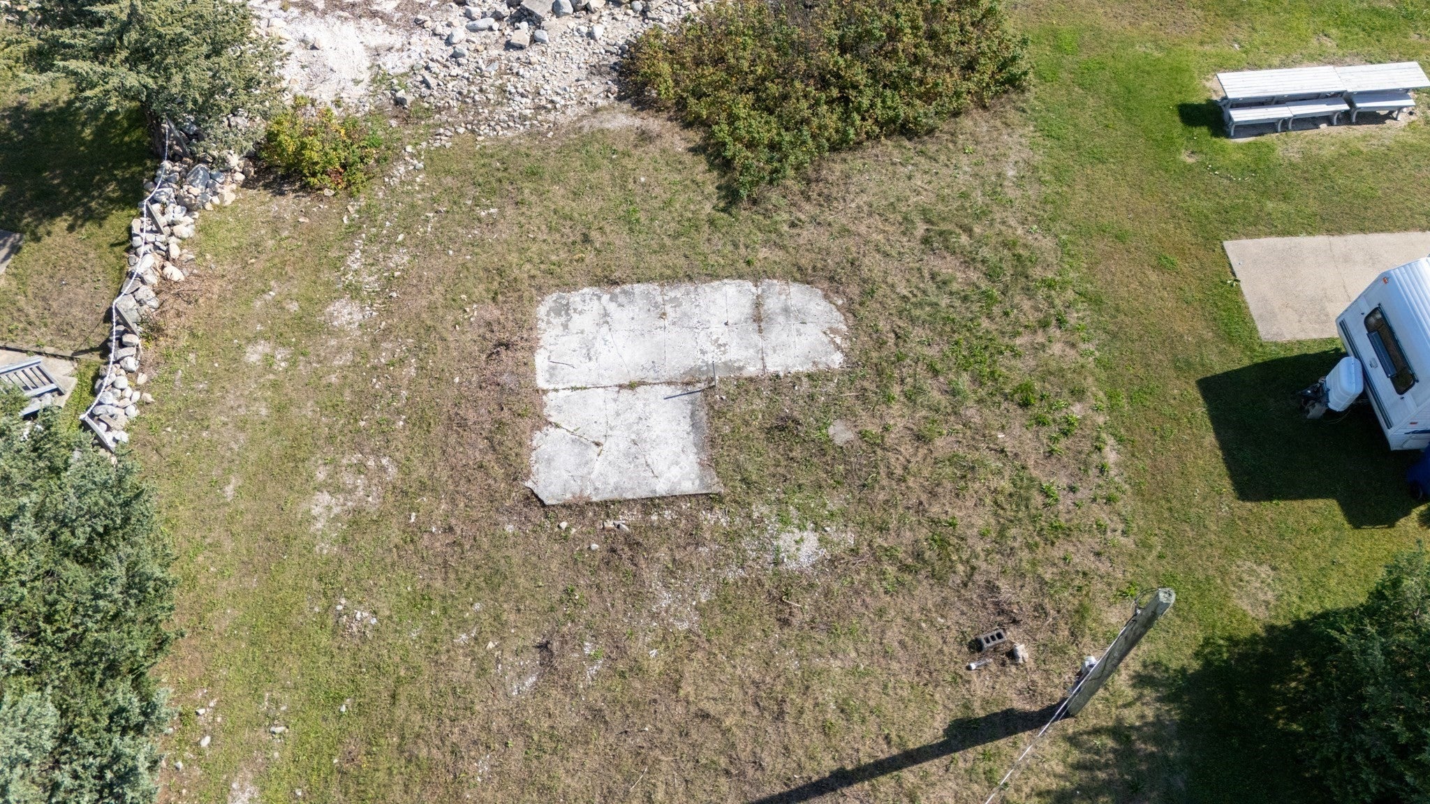 17 Shore Dr