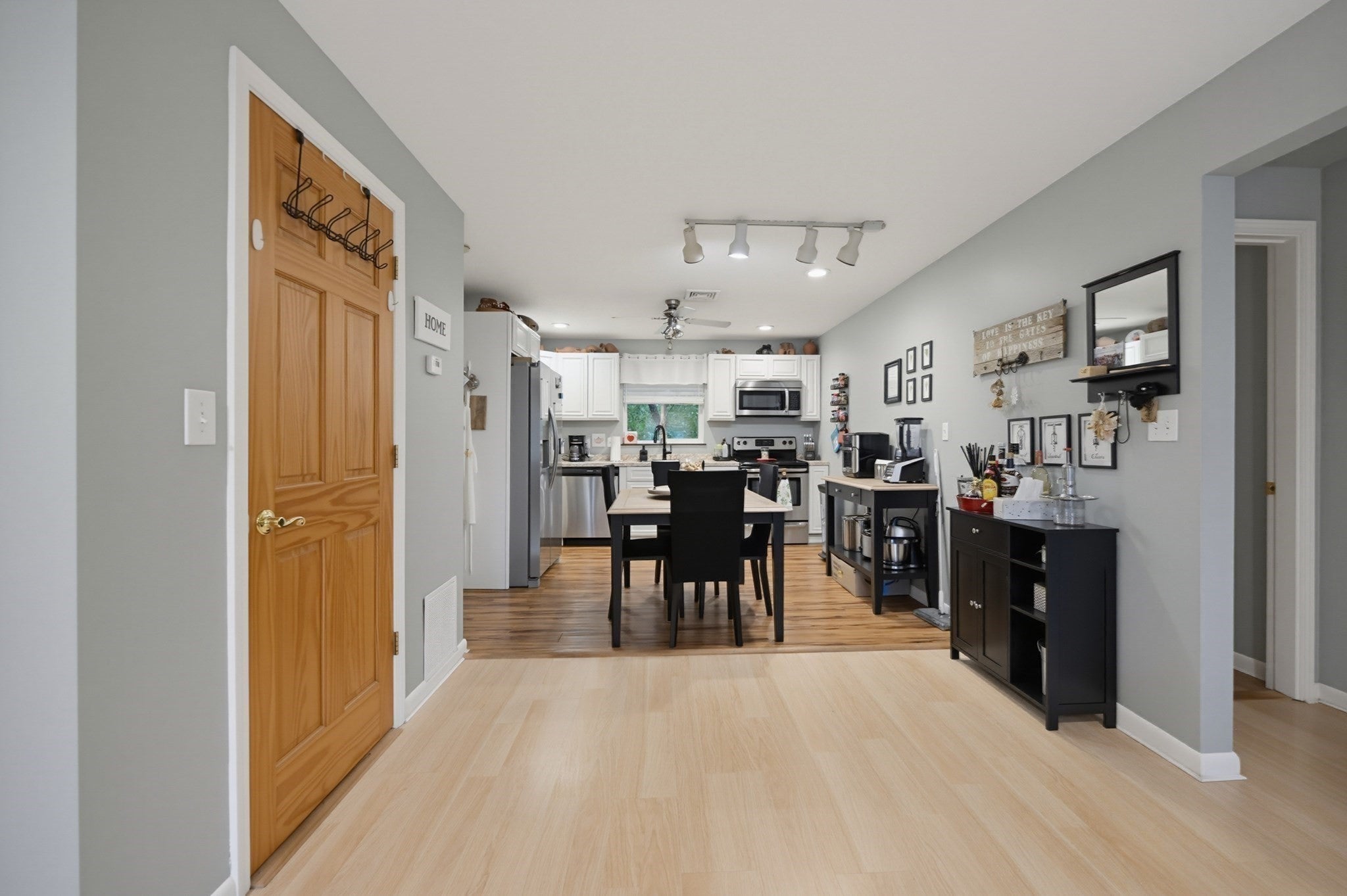 5455 N Main St #6F, Fall River, MA, 5455 N Main St #6F, Fall River, MA Photo #6