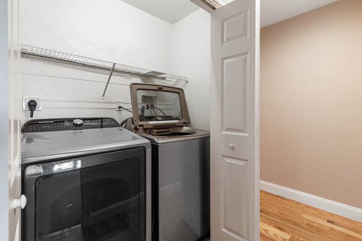102 Hunting Hill Dr #102, Cumberland, RI Photo #17