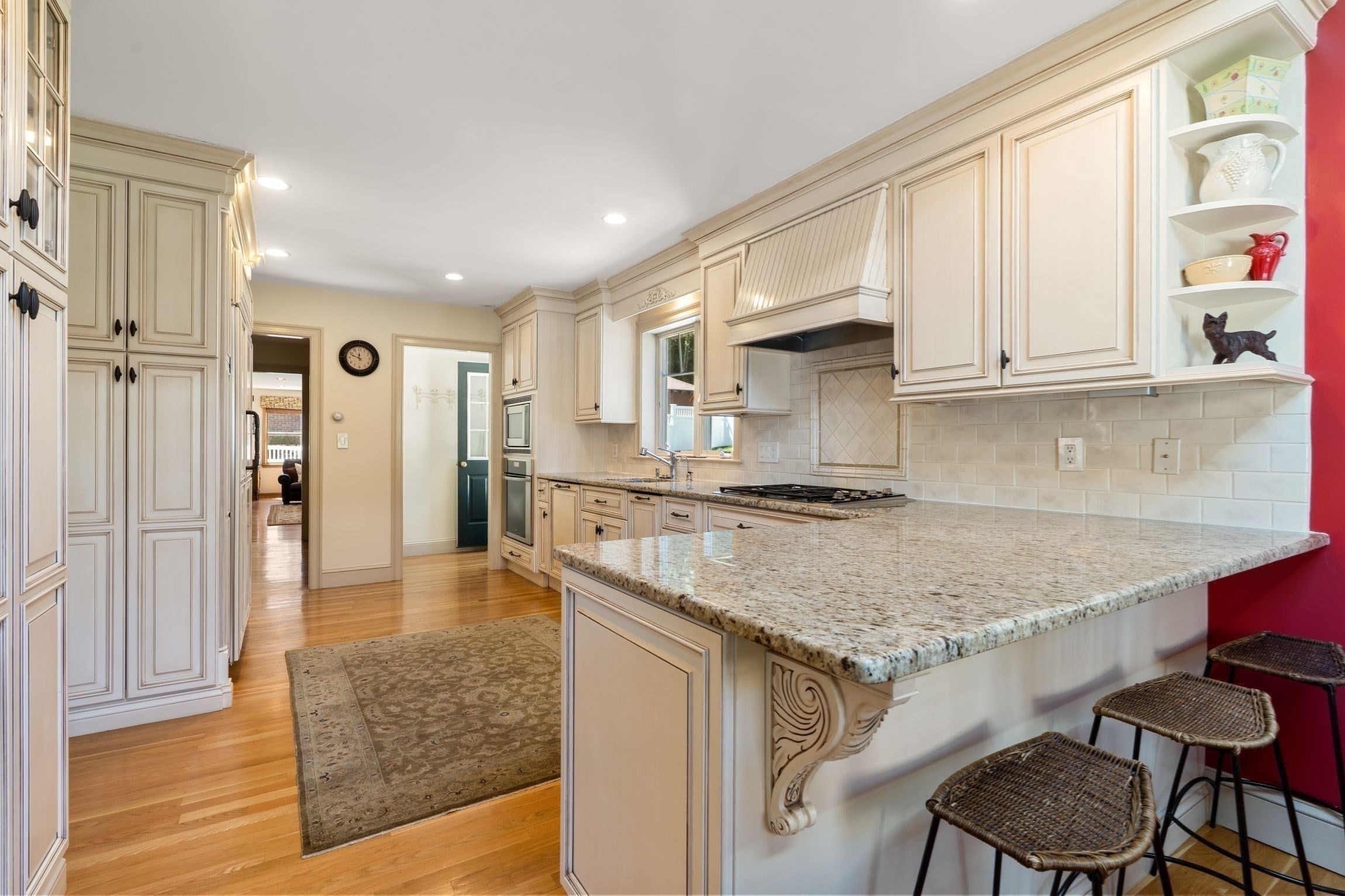 34 Lincoln Street, Belmont, MA Photo #8