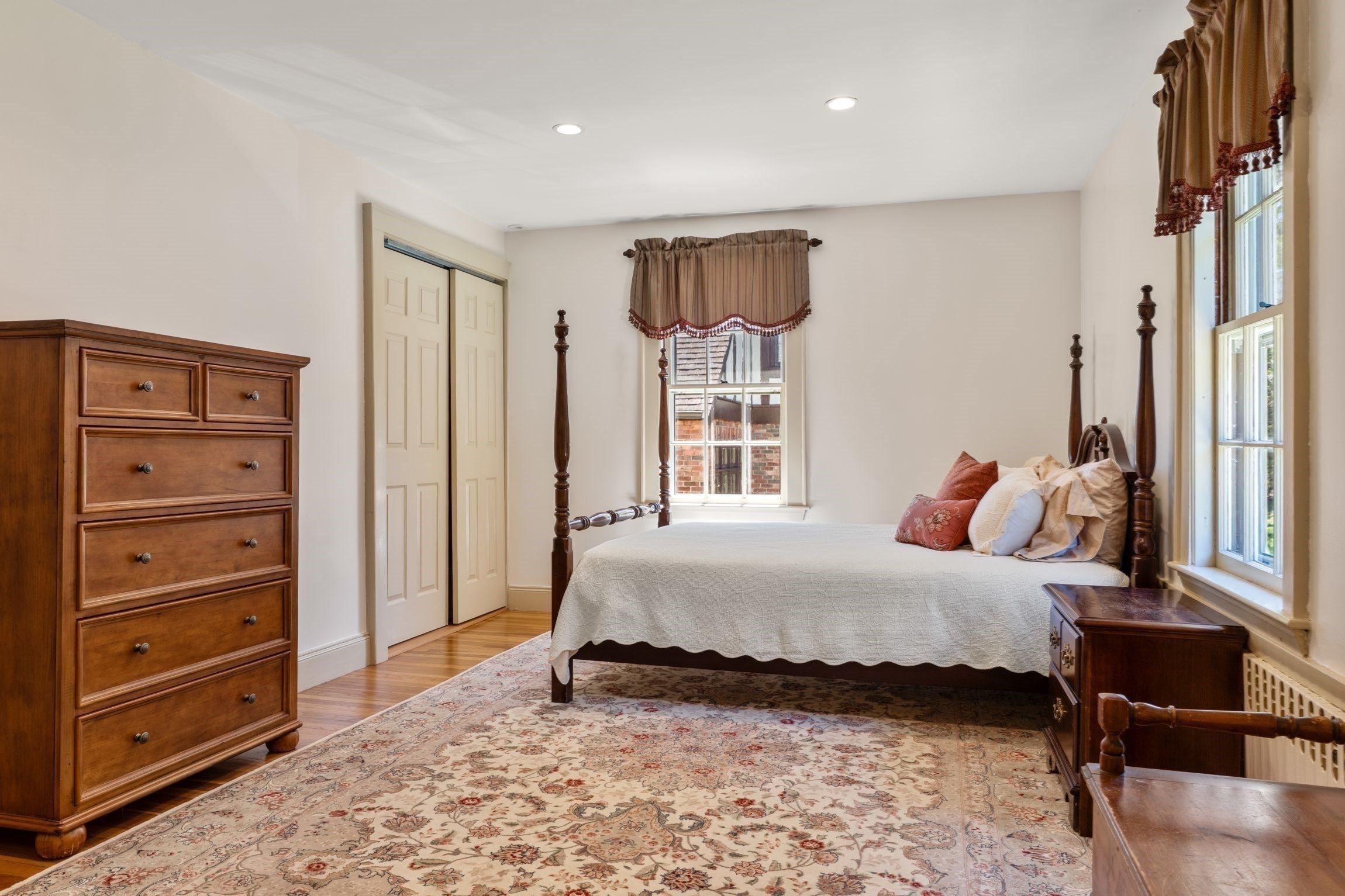 34 Lincoln Street, Belmont, MA Photo #13