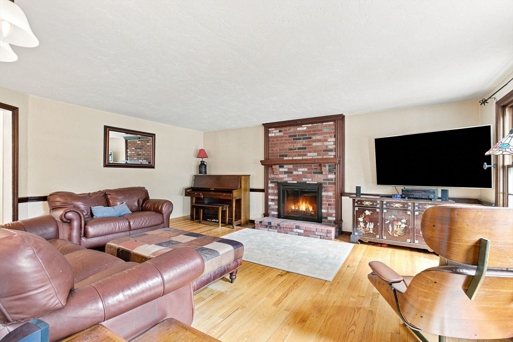 24 Crossbow Ln, North Andover, MA, 24 Crossbow Ln, North Andover, MA Photo #9
