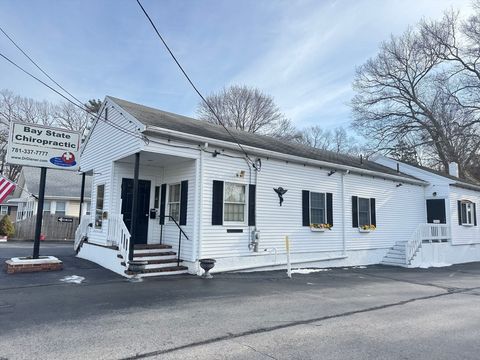 Photo of 995 Washington St #0, Weymouth, MA 02189 (MLS # 73469092)