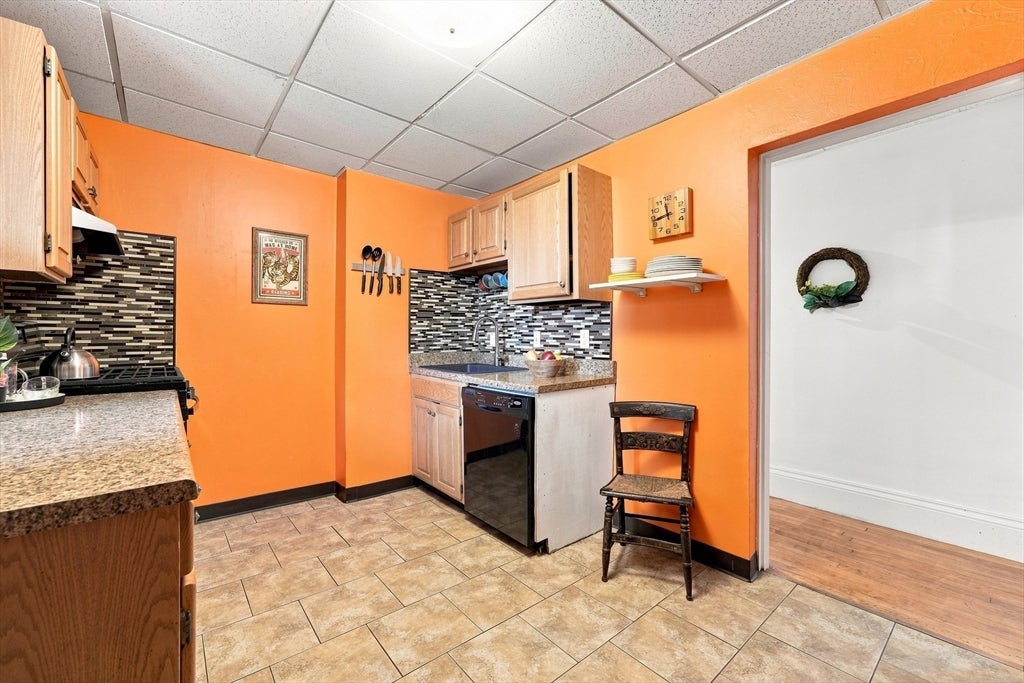 41 Chatham St #5, Worcester, MA, 41 Chatham St #5, Worcester, MA Photo #12