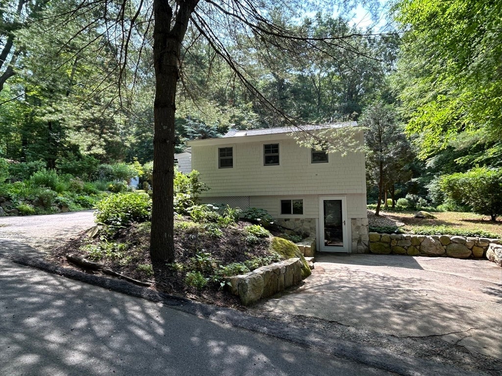16 Yale Rd, Hopkinton, MA, 16 Yale Rd, Hopkinton, MA Photo #1
