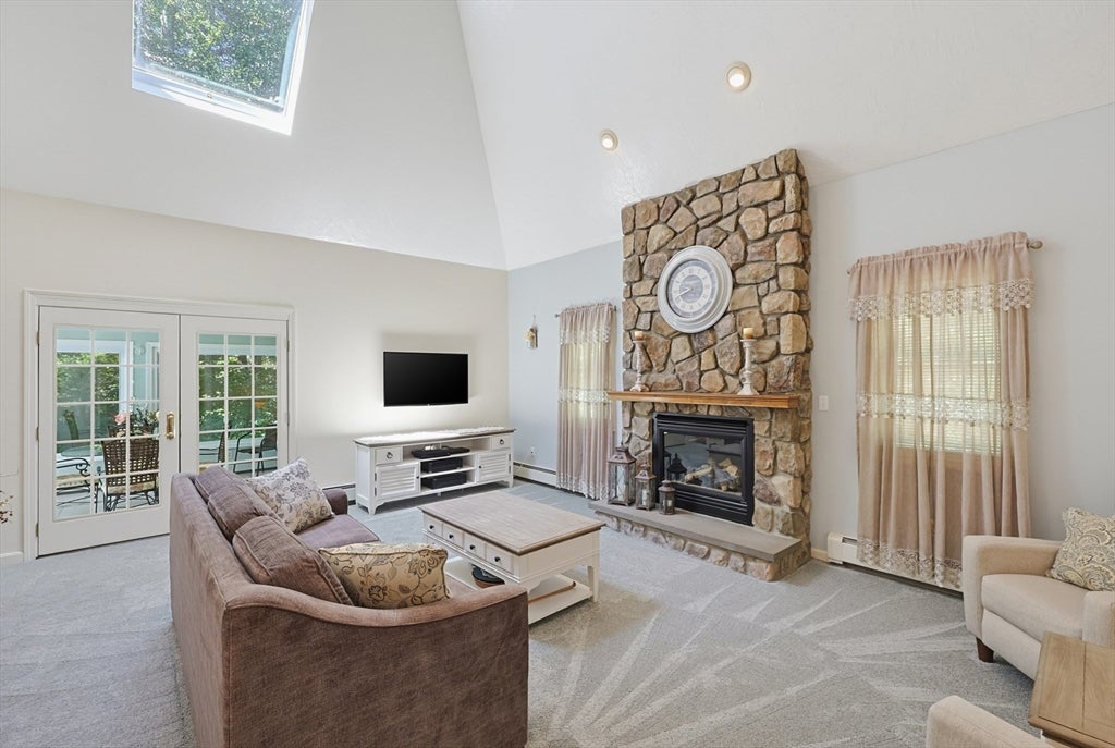 650 Crane Ave S AVE, Taunton, MA, 650 Crane Ave S AVE, Taunton, MA Photo #10