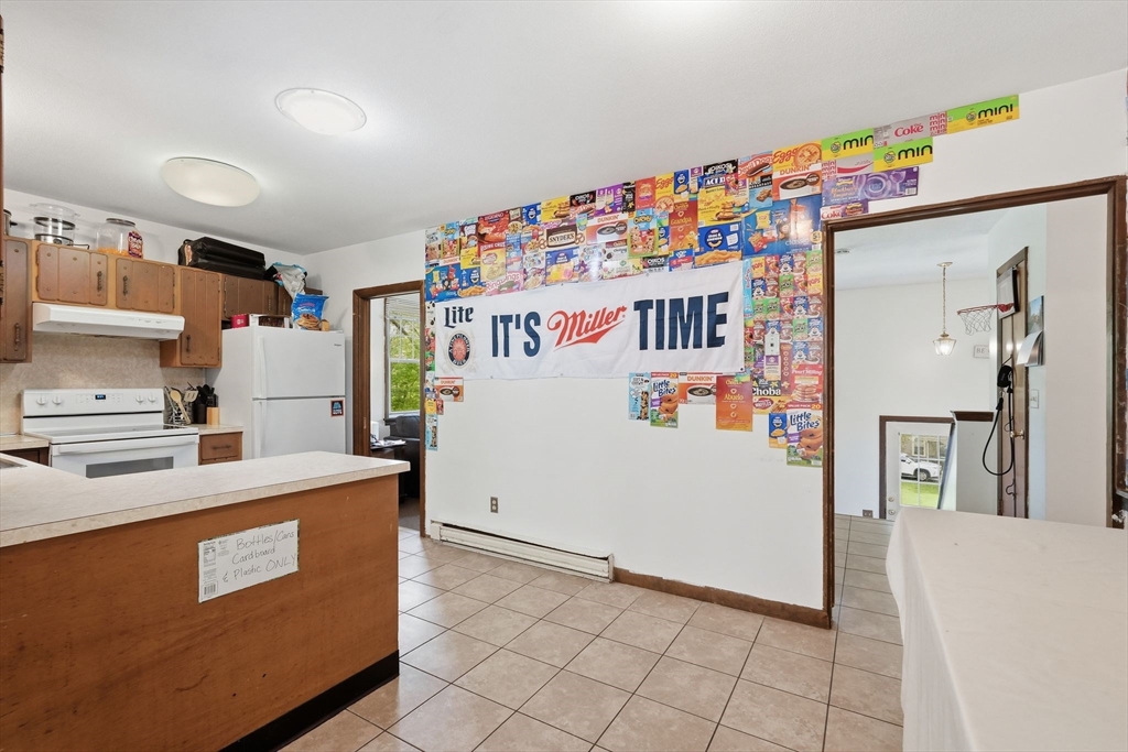 390 State St, Amherst, MA, 390 State St, Amherst, MA Photo #13