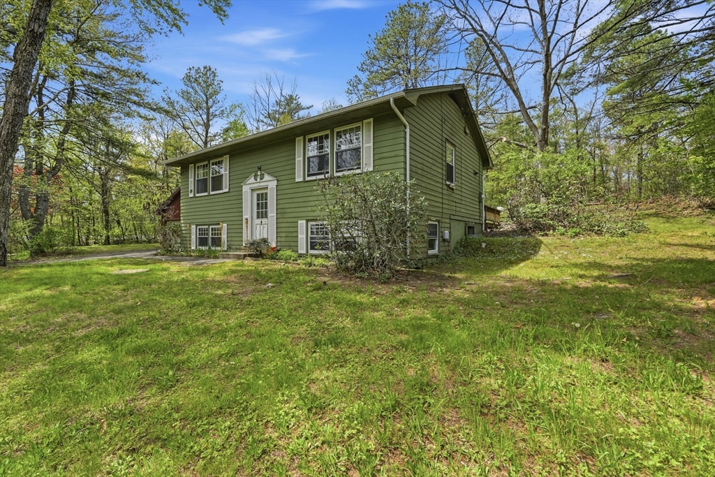 390 State St, Amherst, MA, 390 State St, Amherst, MA Photo #4