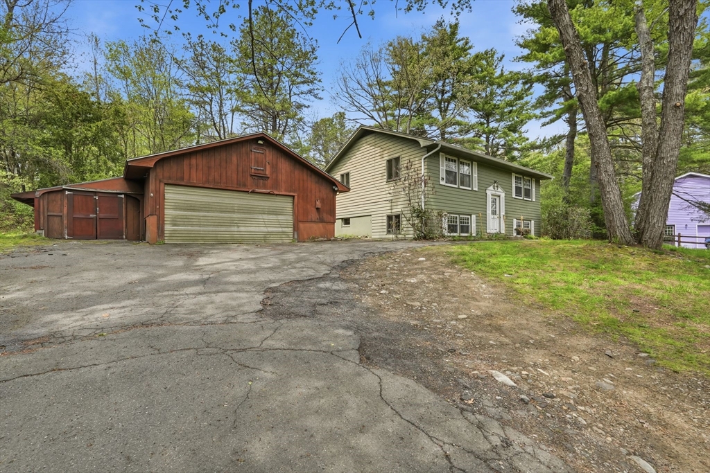 390 State St, Amherst, MA, 390 State St, Amherst, MA Photo #2